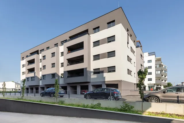 /src/assets/vg-residence/gallery/001_24A2771.jpg