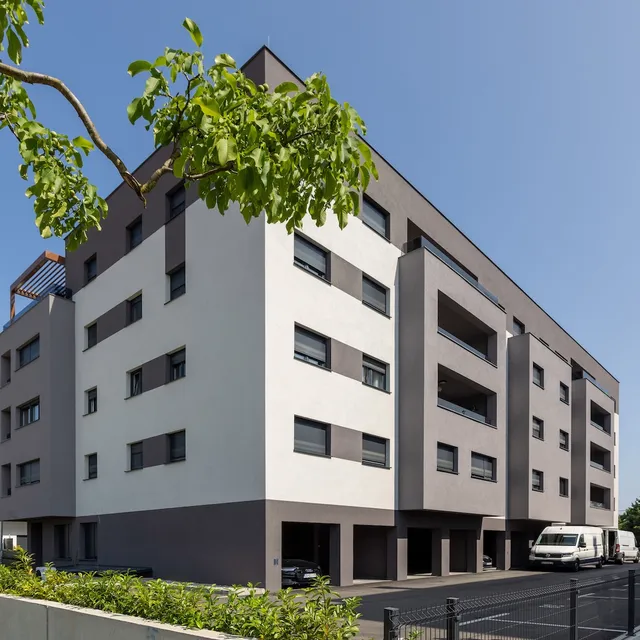 /src/assets/vg-residence/gallery/004_24A2950.jpg