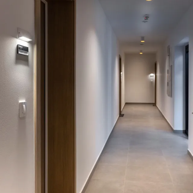 /src/assets/vg-residence/gallery/201_24A2935.jpg
